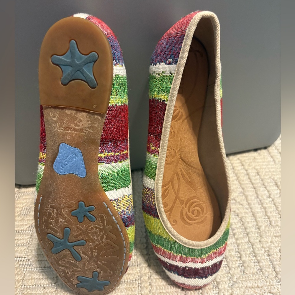 Born Multicolor Striped Women's Flats Size 9.5 - Picture 3 of 8